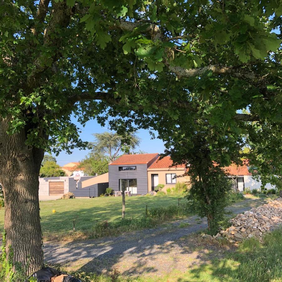 La Maison Coup De Coeur De Pont Caffino 9 Couchages Plus 2 Sur Demande Maisdon-sur-Sevre Exterior photo